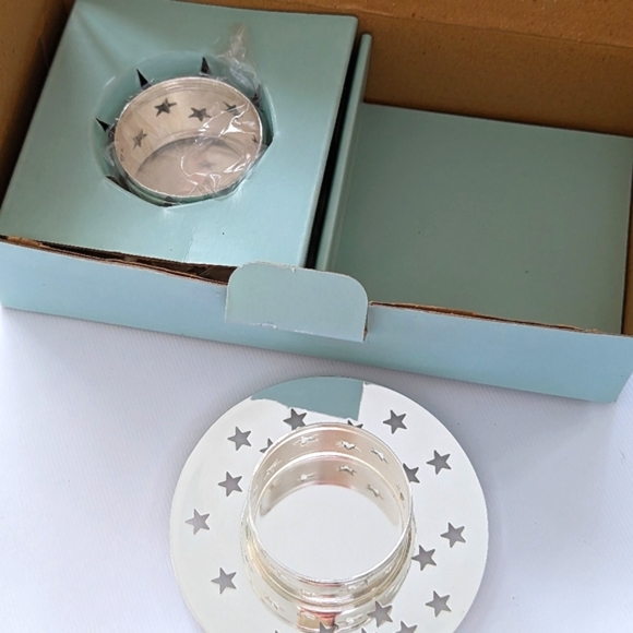 (2 for $40) Partylite P7613 - Glowing Star Gift Set Silver Votive Candle Holder - Picture 3 of 6